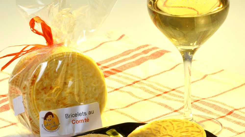 Géraldine propose 17 variétés de bricelets, dont 7 salées. Pendant la période de Noël, elle prépare un bricelet aux 4 épices et zeste d’orange. J.-P. AMET